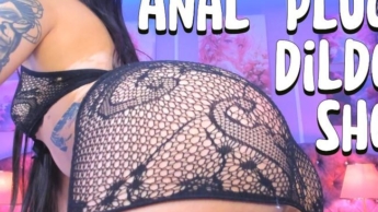 Anal Plug and Dildo Show