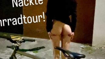 PUBLIC night ride on a BIKE WITHOUT PANTS!..