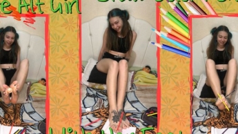 Cute Alt Girl Draw Color Pencils With Her Feet. Art Foot Fetish Video.