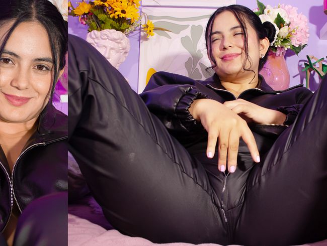 lucy rubs and masturbates over her leather pants *wet leather**