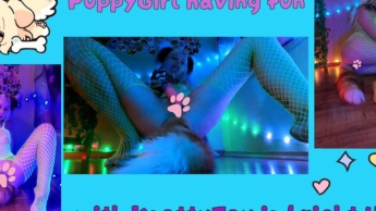 Horny Fishnets Foxy Girl In Neon Light Fuck Her Pussy With KnotDildo.